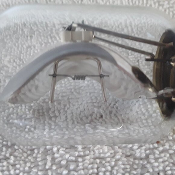 Vintage G.E Projector Lamp- DFE, 30V, 80W never used, box is worn due to age - Picture 6 of 6